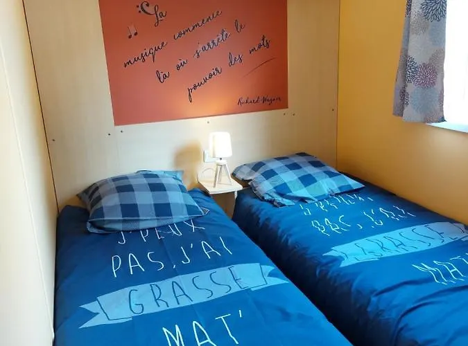 Campsite Lavatoggio Lumio (Corsica)